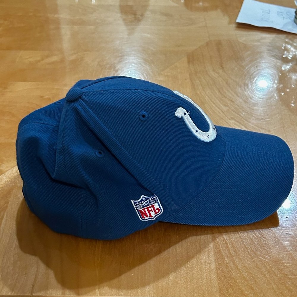 Colts Hat - Picture 4 of 5